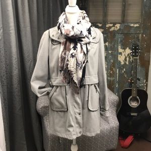 Magnificent gray and black coat